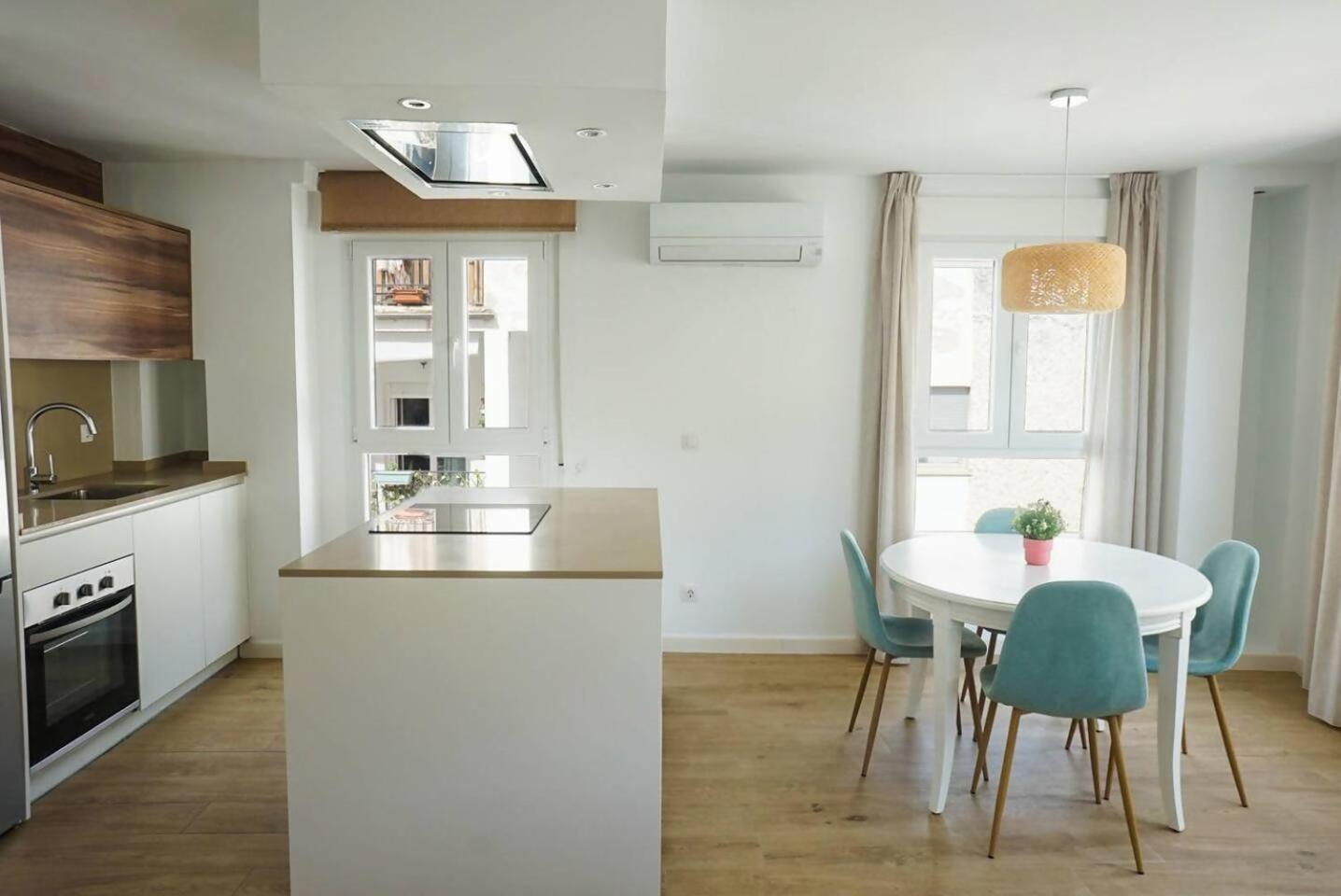 New Precioso Centrico Amplio Apartment Granada Exterior photo
